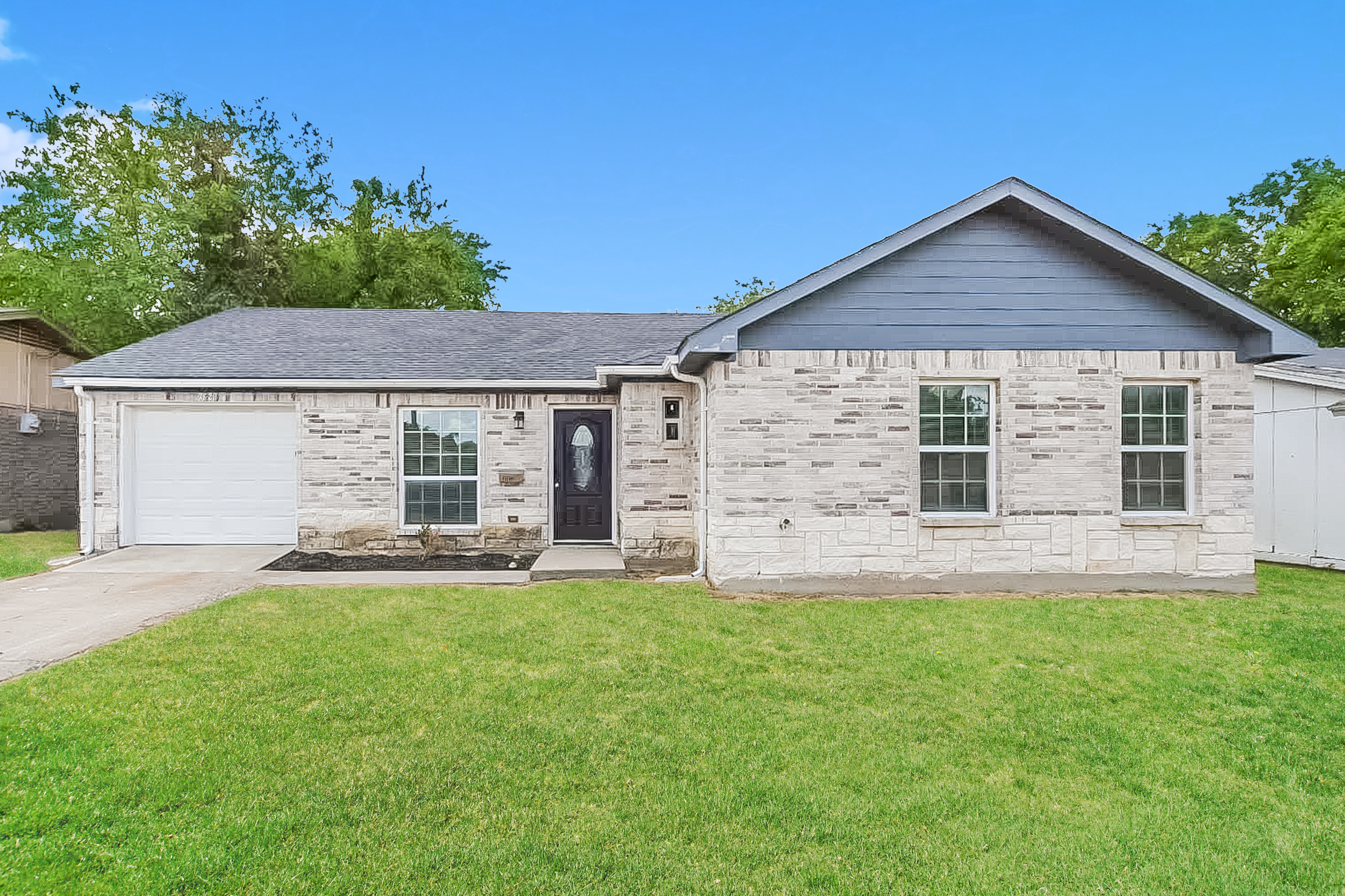 3623 Soft Cloud Drive Dallas, TX 75241